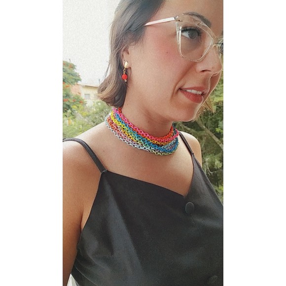 Kit com 12 Choker Correntes Colorida Feminina