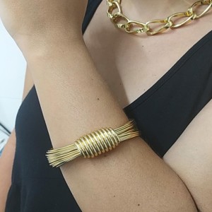 Pulseira com Múltiplas Voltas, Bijuteria.